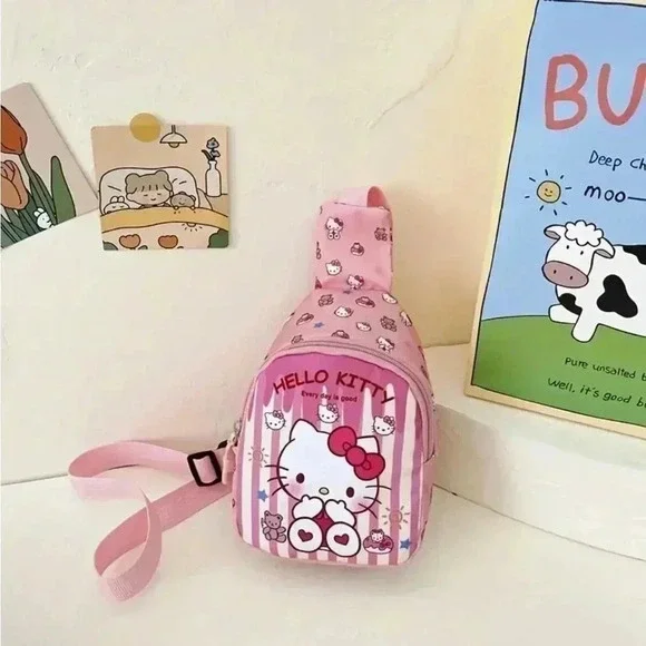 Hello Kitty Backpack - Picture 4 of 4